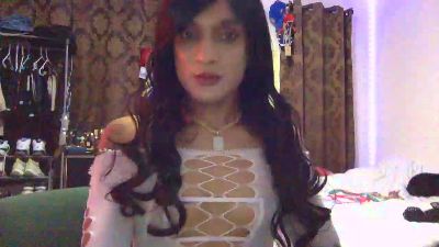 IndianLadyBoy live from Canada
