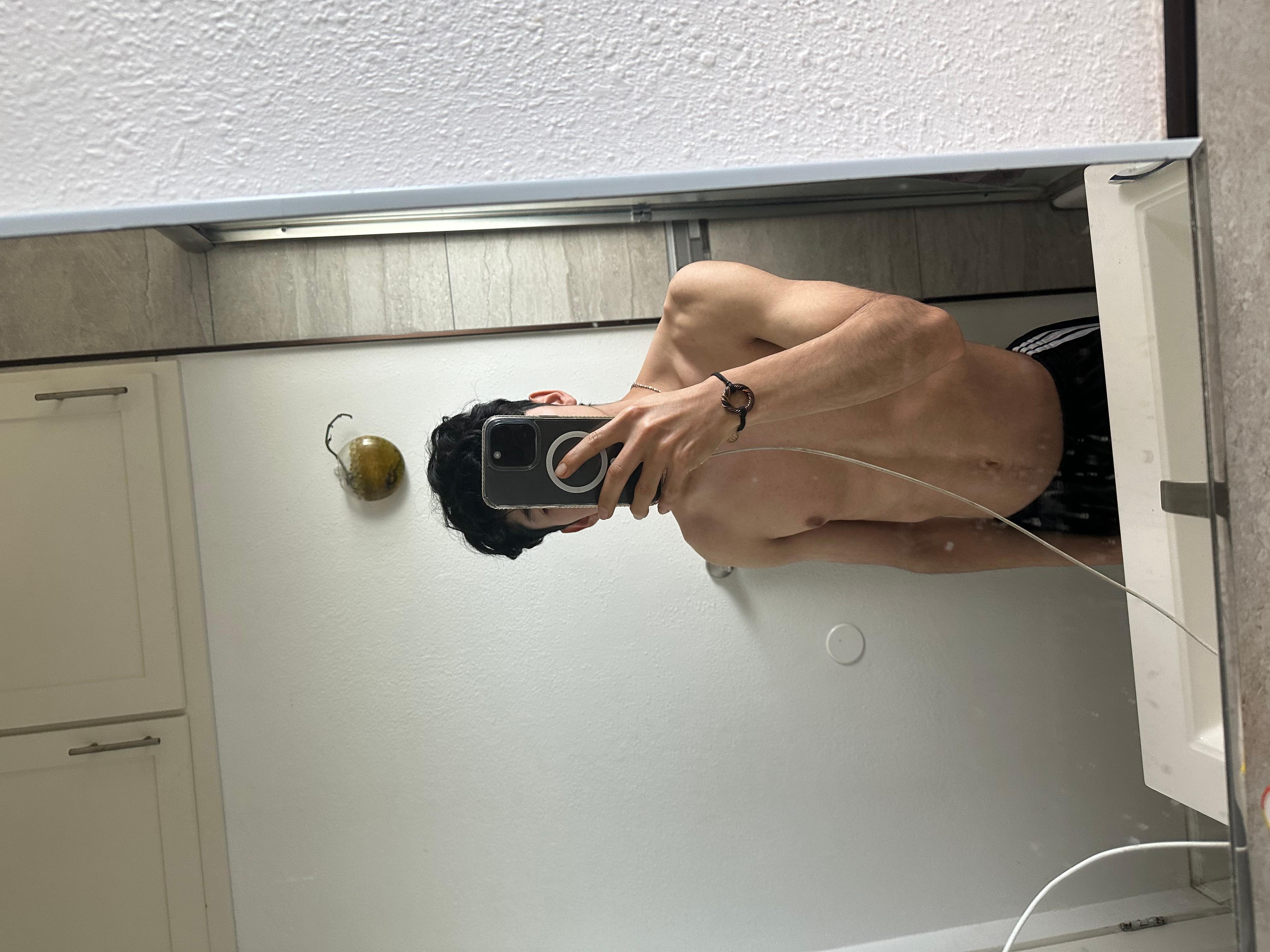 Josue44r live from United States