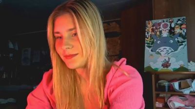 JunieStarrett live from Serbia