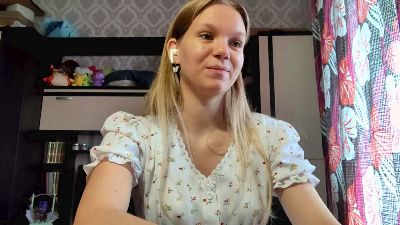 KanishaMejias live from Czechia