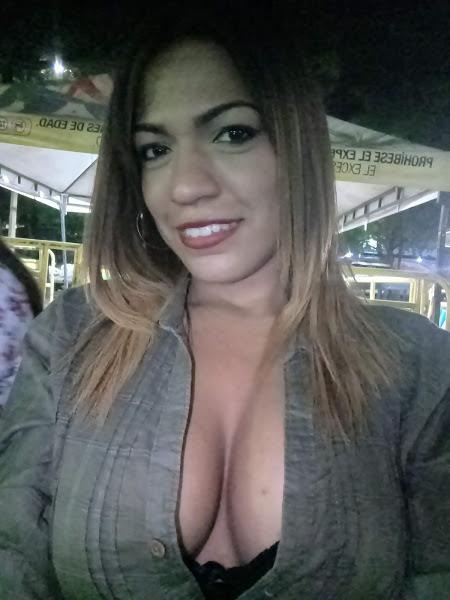 Karen_Sex92 live from France