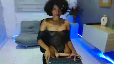 Kiara_lux live from Colombia
