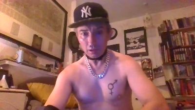 KinkSlutSlave live from United Kingdom