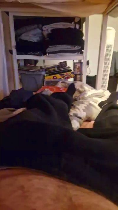 Kristohe live from United Kingdom