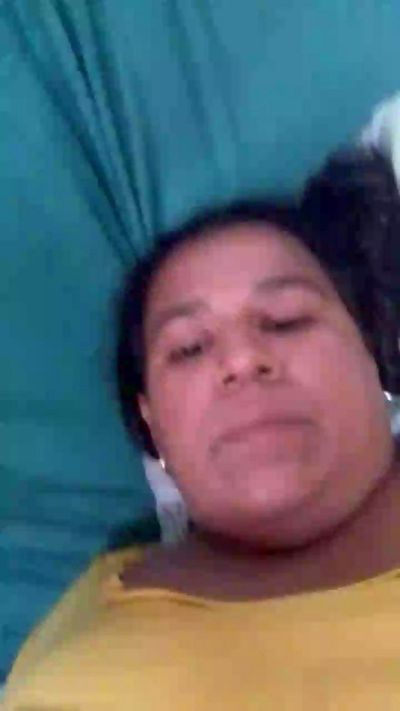 Lamamadora18 live from Colombia