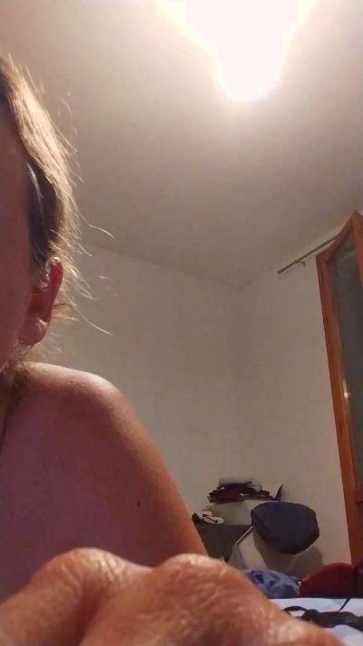 Lamilf77 live from Italy