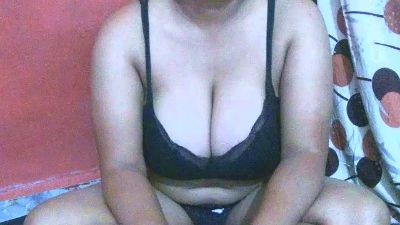 LatinaBrinda live from Madagascar