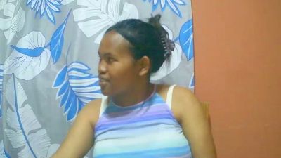 Laurena007 live from Madagascar
