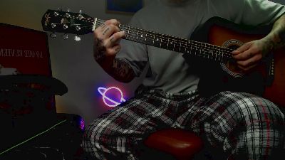 Layneinchains live from United States