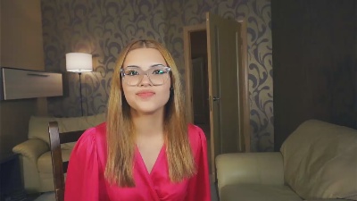 LeandraBouma live from France