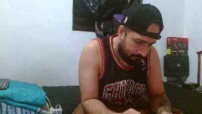 Leonmai live from Colombia