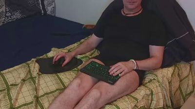 LongDong_4_You live from Germany