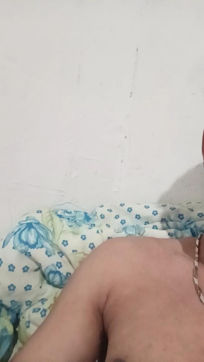LucasFritz2304 live from Brazil