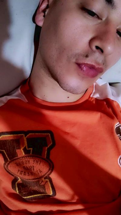 Lucasn87 live from Argentina