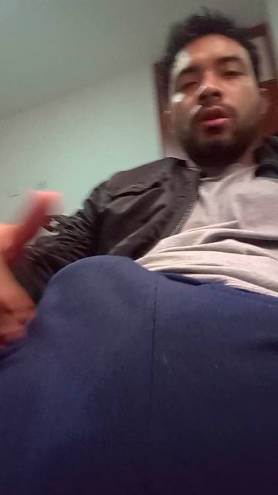 Luisfer98 live from Peru