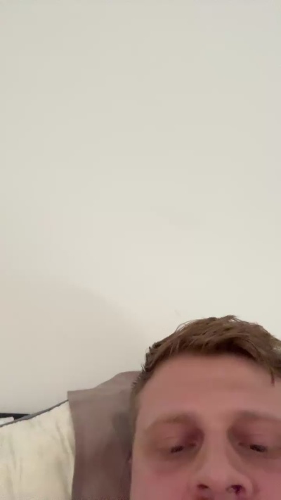 Luuuhhh67 live from France