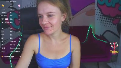 MaribelRiverr live from United States