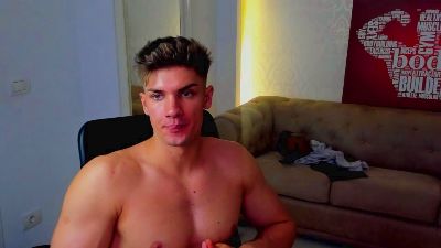MaxKaidenn live from Romania