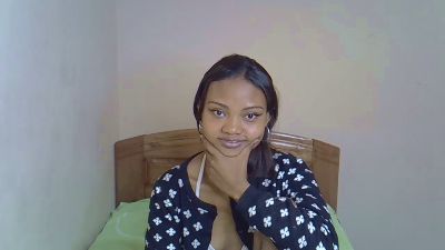 Mayah01 live from Madagascar