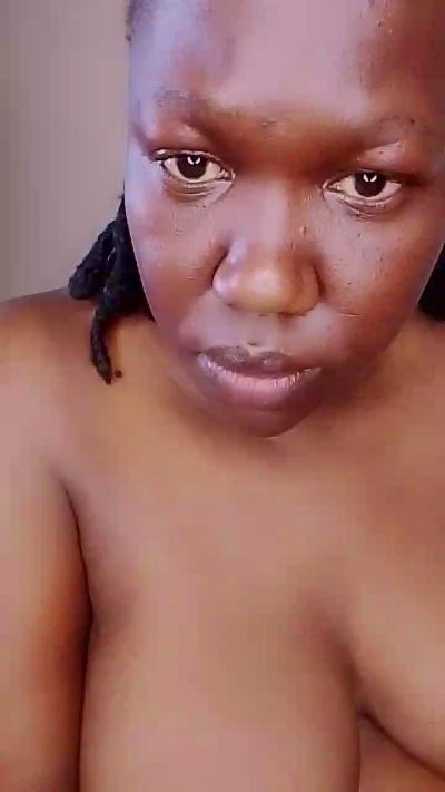 Megandellah live from Kenya