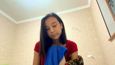 MoMo_Cute live from Denmark