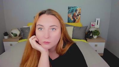 NaughtytFox live from Ukraine