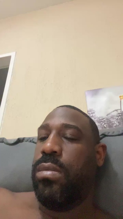 Negaomdv live from Brazil