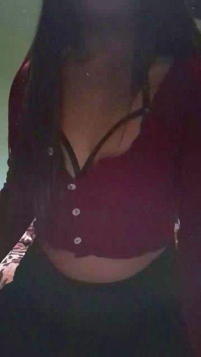 Nella_25 live from Argentina