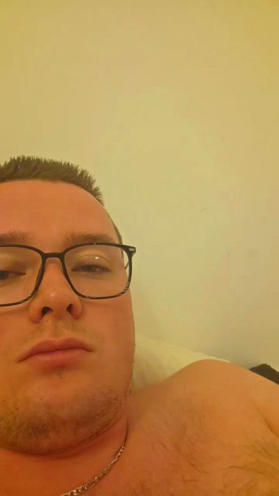 Nicodu07004 live from France