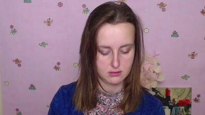Nikolleta__ live from United States
