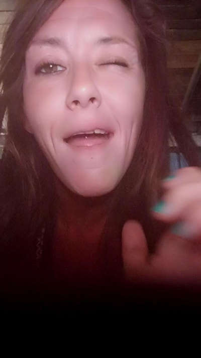 NomadKitty live from United States