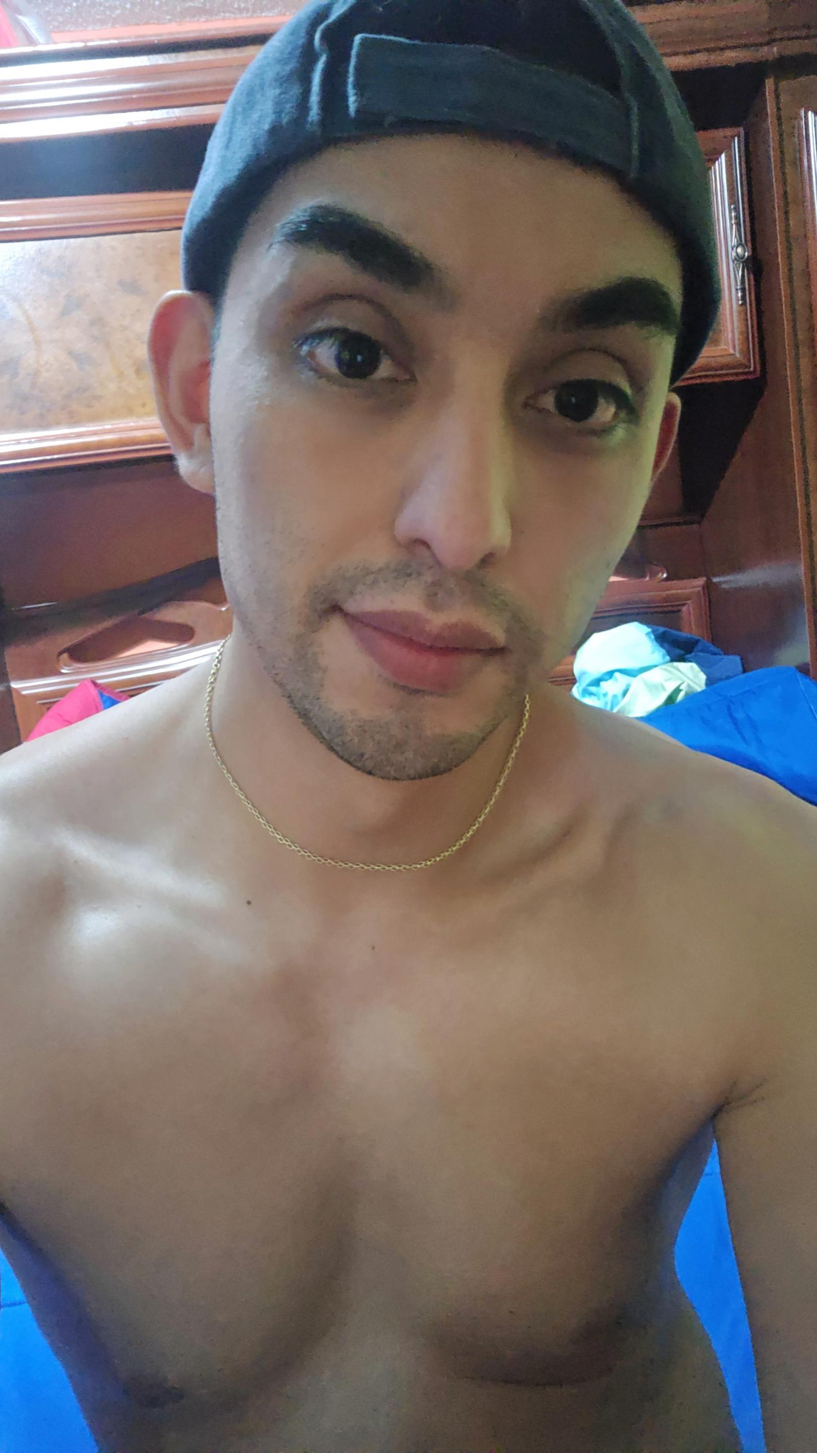 Omar9494 live from Mexico