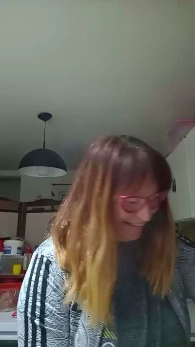 Rebecageisha live from Argentina
