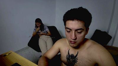 RoseandViktor23 live from Colombia