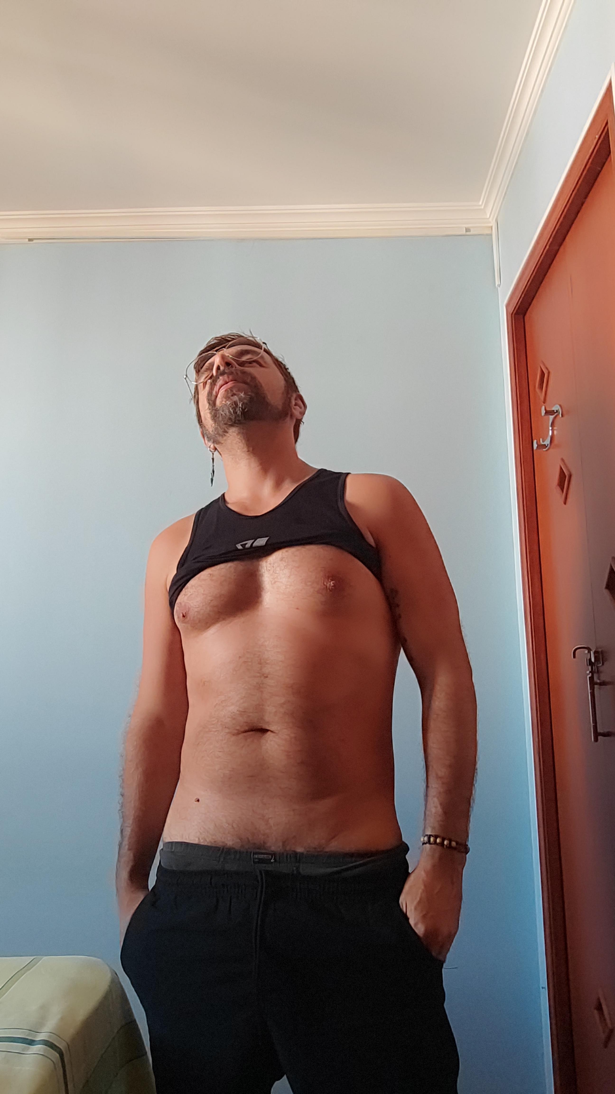 Roy_brazil live from Brazil
