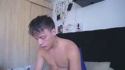 Santiago_xhot live from Colombia