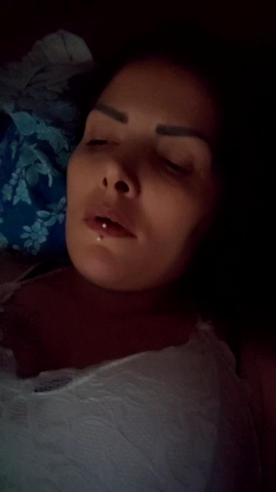 Sarita_lamorena live from Spain