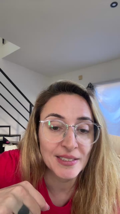 Shirlita2 live from Argentina
