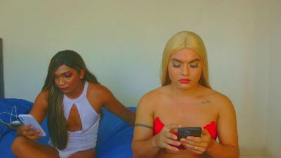 Skylar_Stella live from Colombia