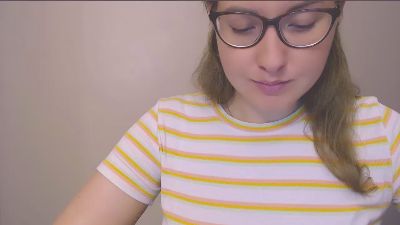 SofiaKaily live from United States