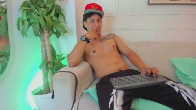 Stone_grey1 live from Colombia