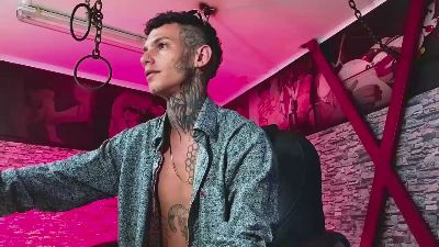 Stuart_Boy_ live from Colombia