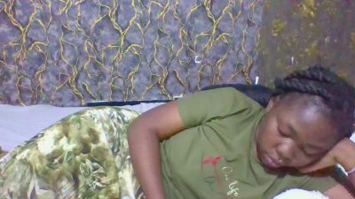 Sweet_kushi live from Kenya