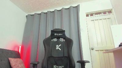 TheMagicFoxxx live from Colombia