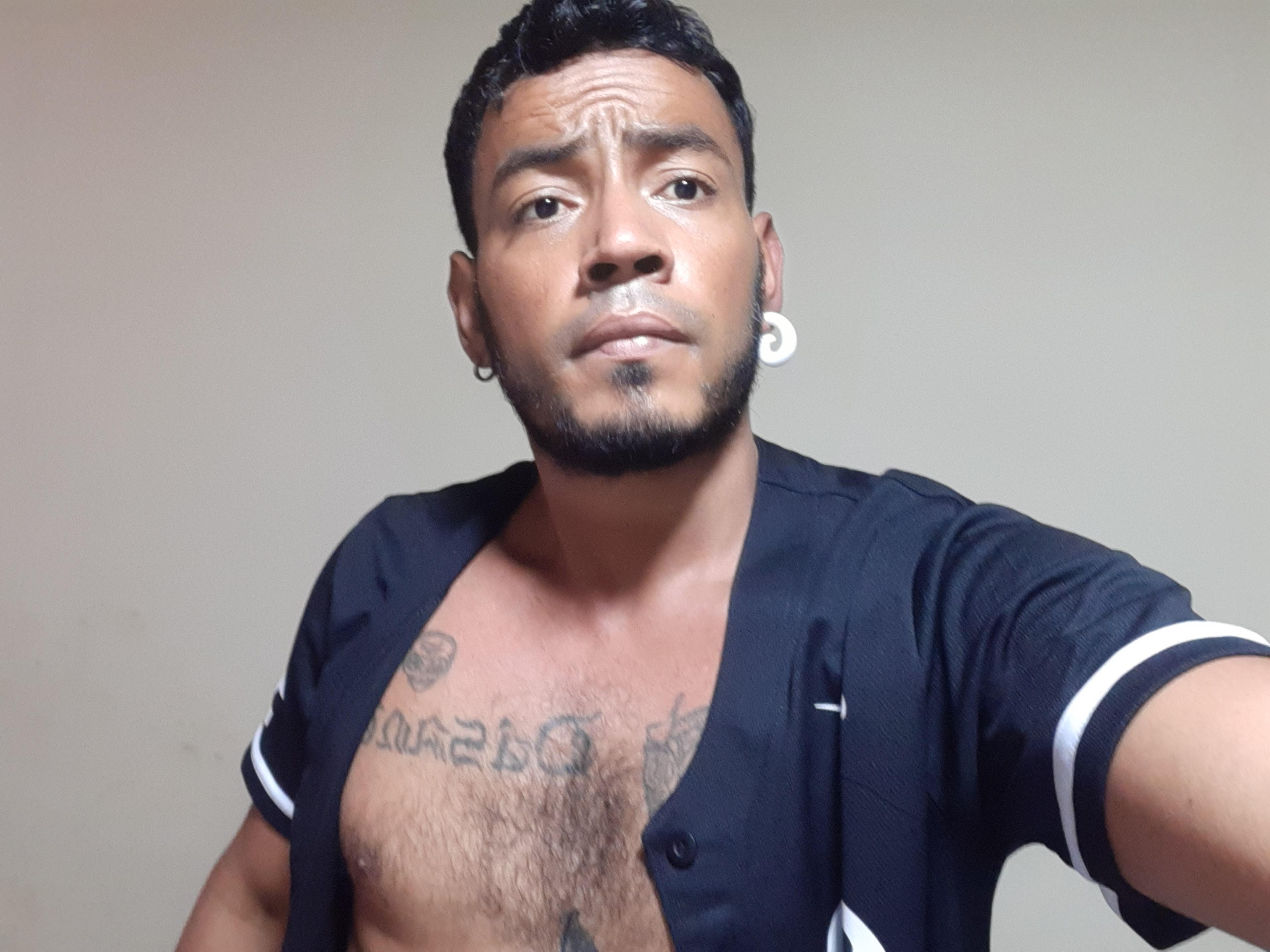 Thomdshot live from Colombia