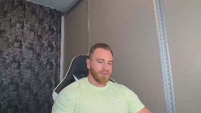 Thori92 live from Canada