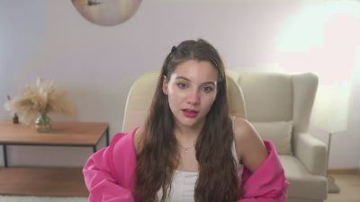 TrishBosen live from Netherlands