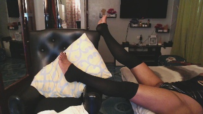 Ur_hotmistress live from Philippines