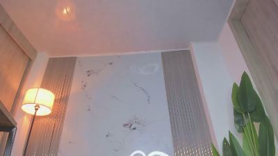 Vanesita_novoa live from Colombia