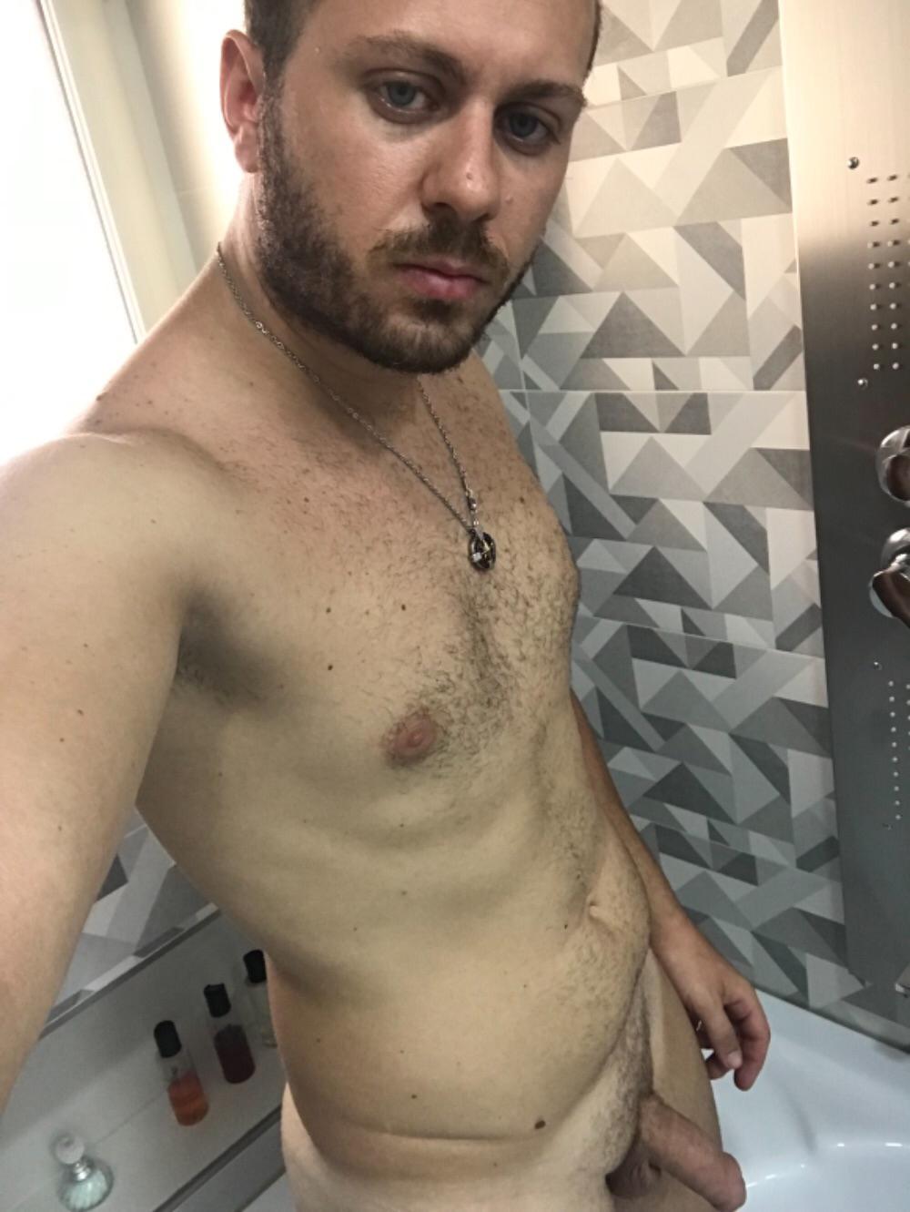 Vincenzov live from Italy